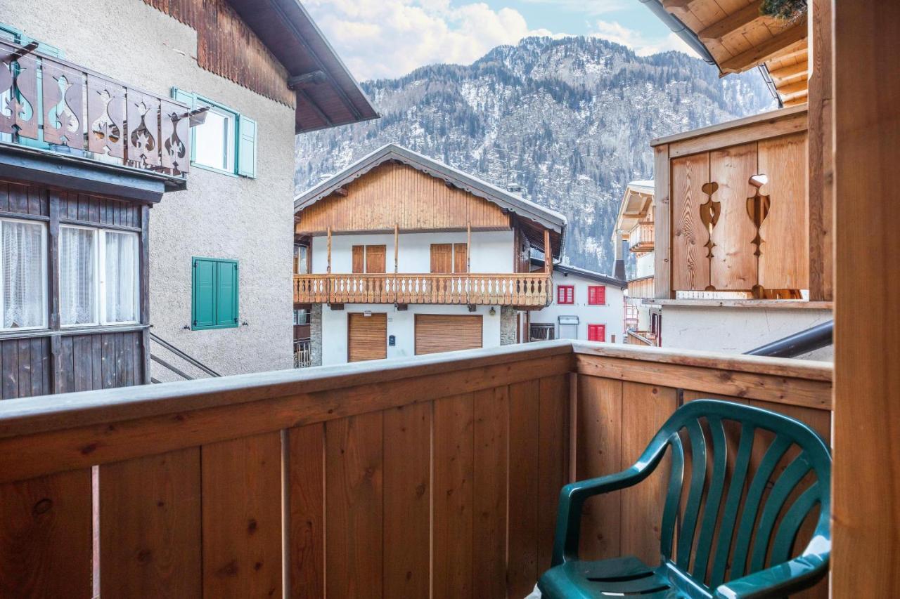 Chalet Osmar Suite 2 Campitello di Fassa Exterior photo